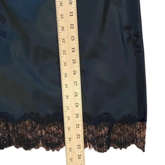 0870 Vintage 1950s Dijonette M Black Half Slip New