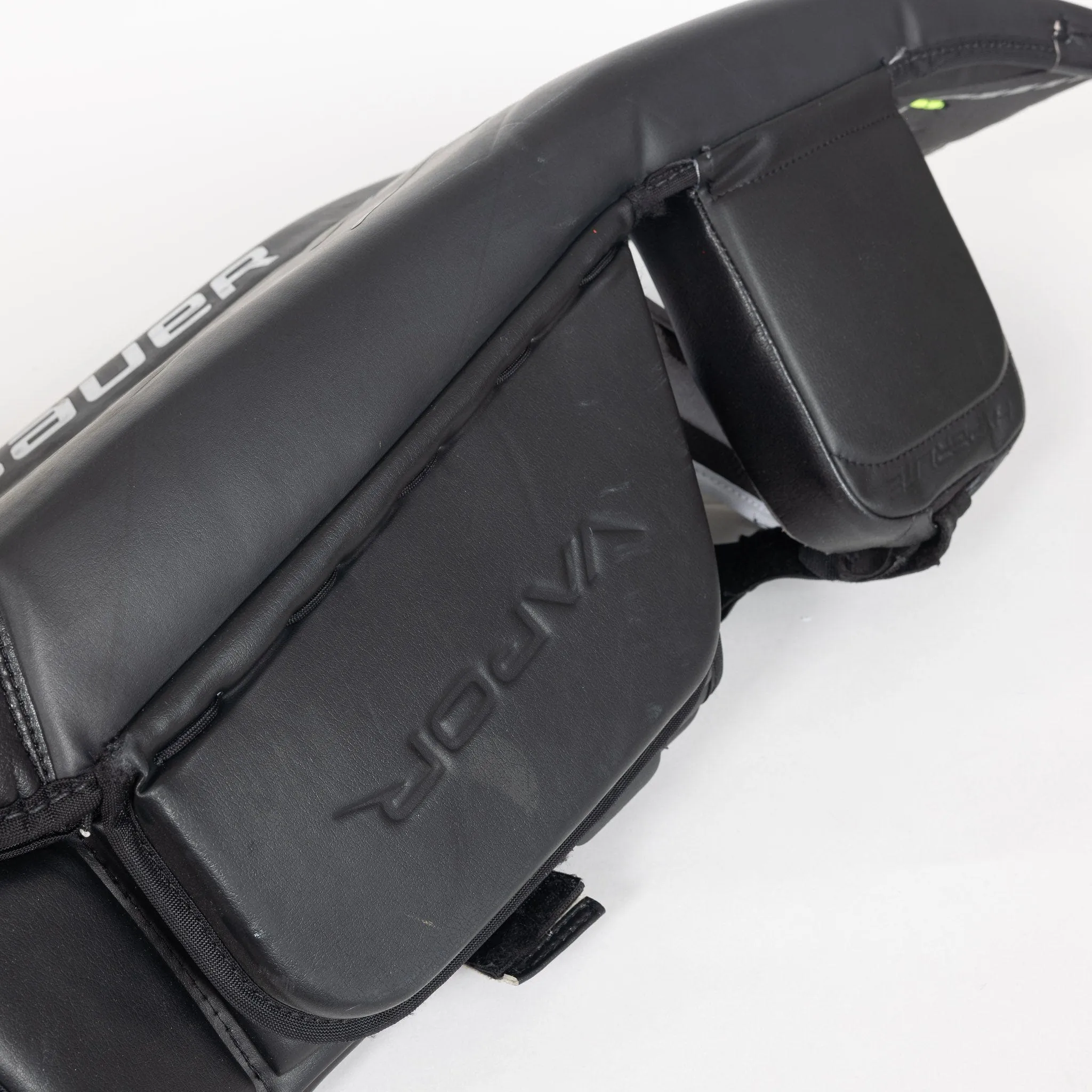 Bauer Vapor HyperLite Senior Goalie Leg Pads - USED L