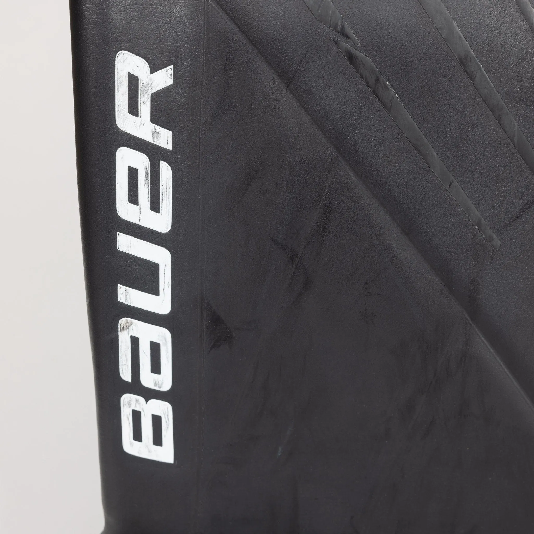 Bauer Vapor HyperLite Senior Goalie Leg Pads - USED L