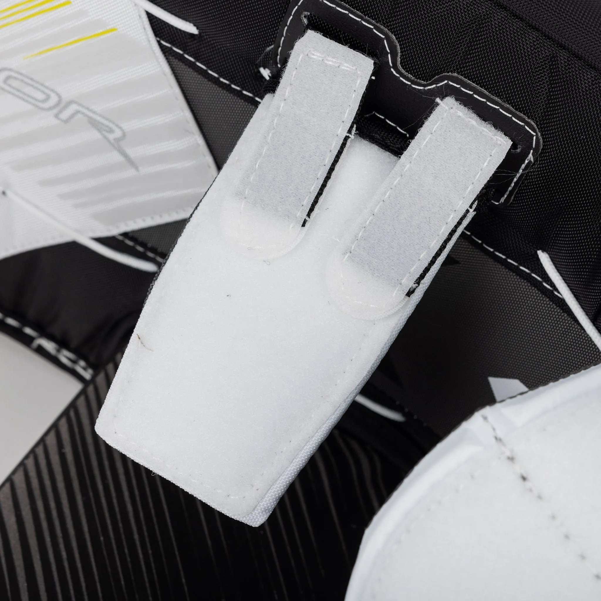 Bauer Vapor X5 Pro Senior Goalie Leg Pads