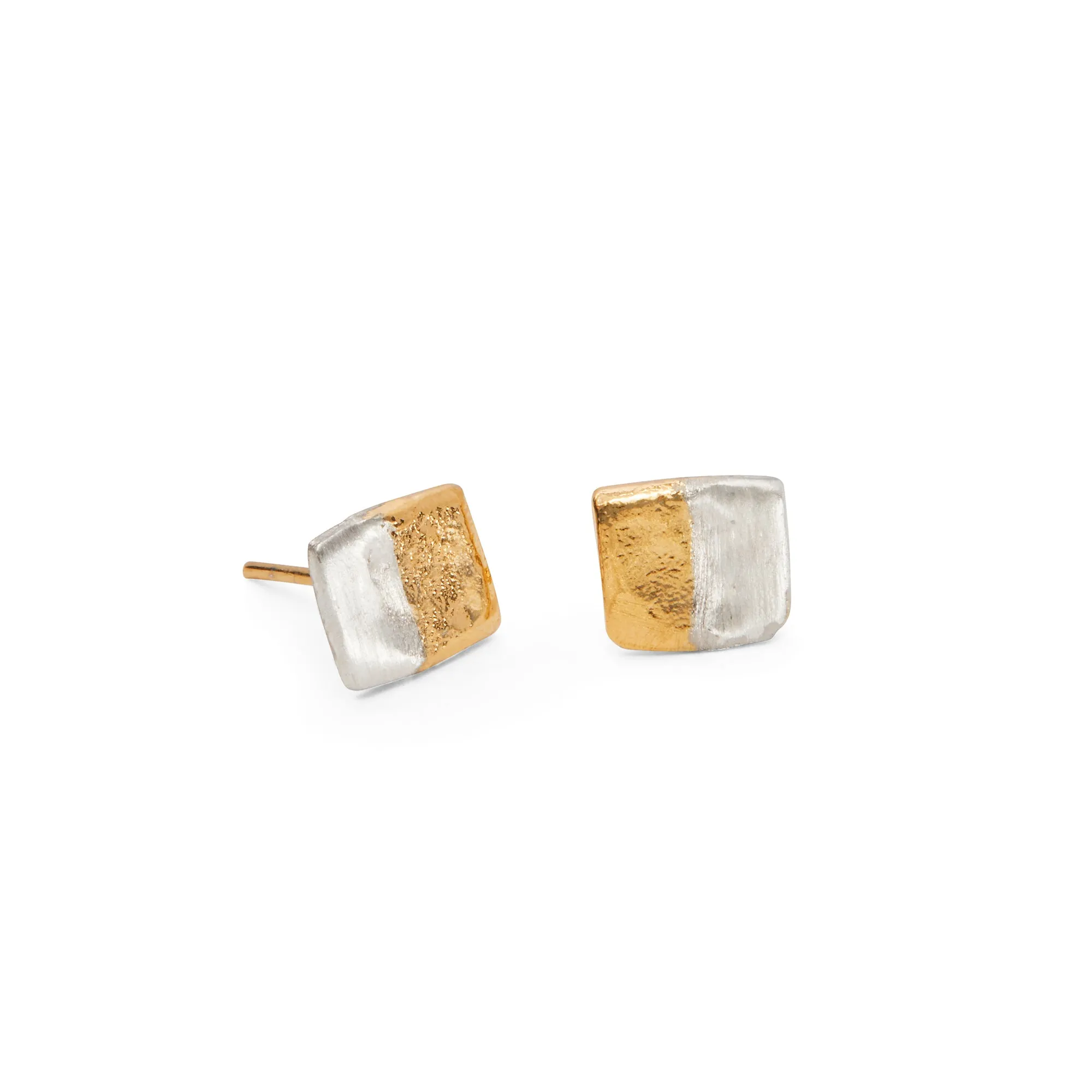Duality Stud -Square