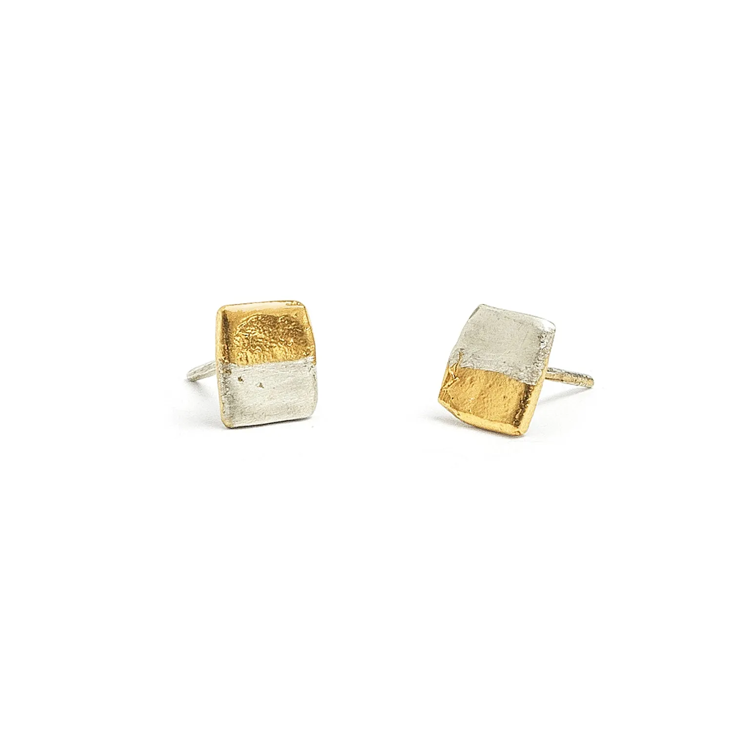 Duality Stud -Square