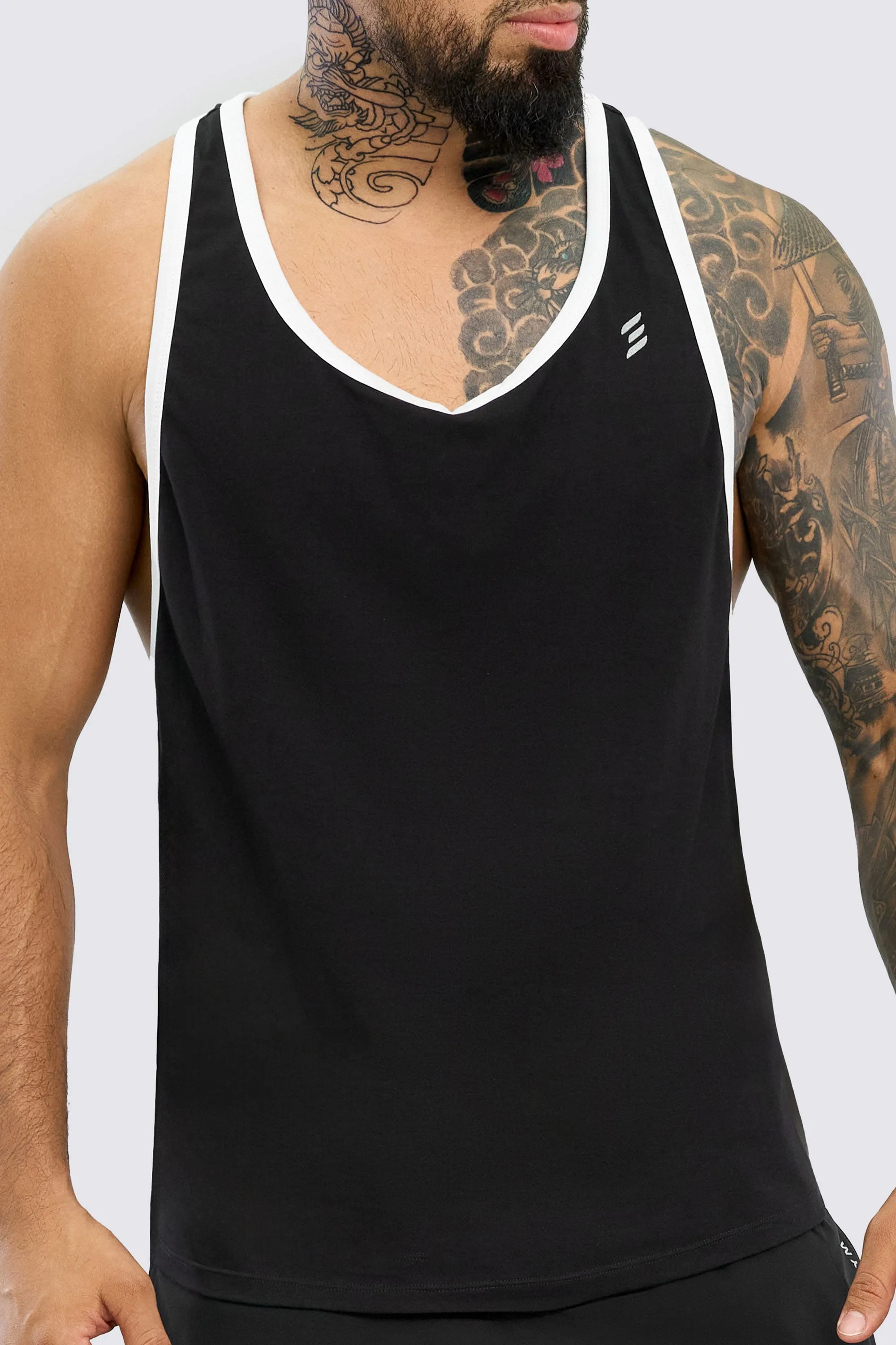 ESQUELETO DEPORTIVO HOMBRE GM31Q224-M1NG UBL