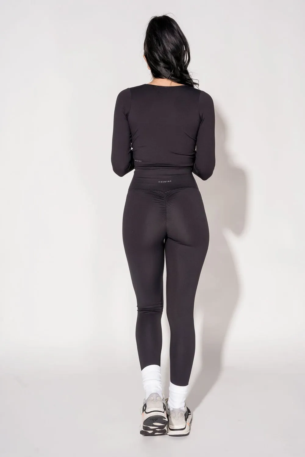 Everyday Laguna L/S Crop Top - Black