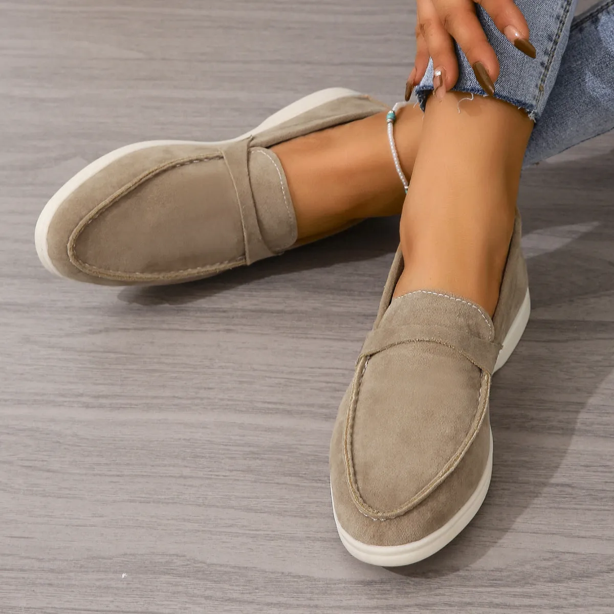 Frosted Lazy Retro Flat Shoes