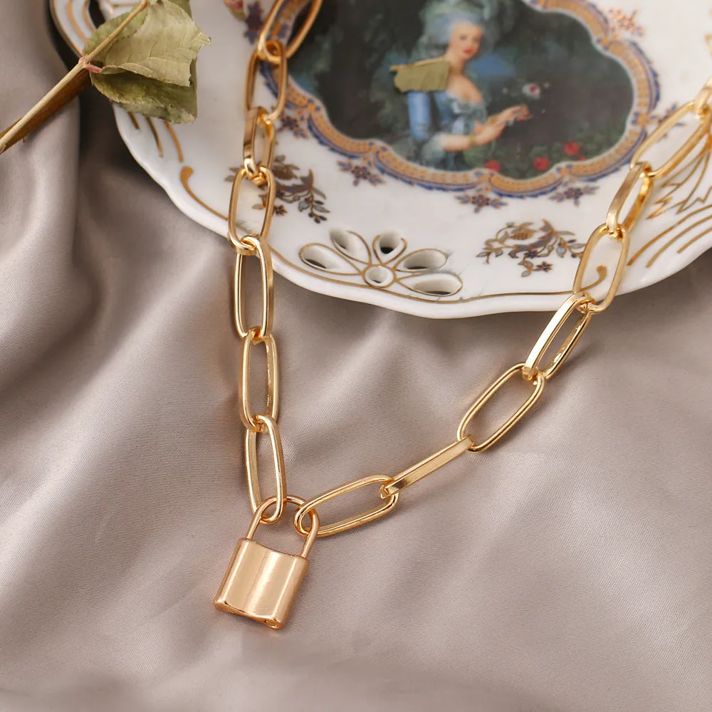 Gold Plated Chunky Chain Link lock Pendant