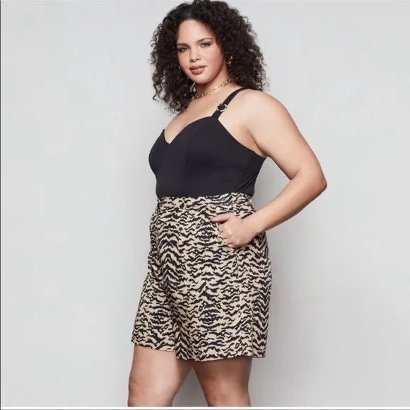 Good American Plus Size Boss Zebra Print Shorts 22