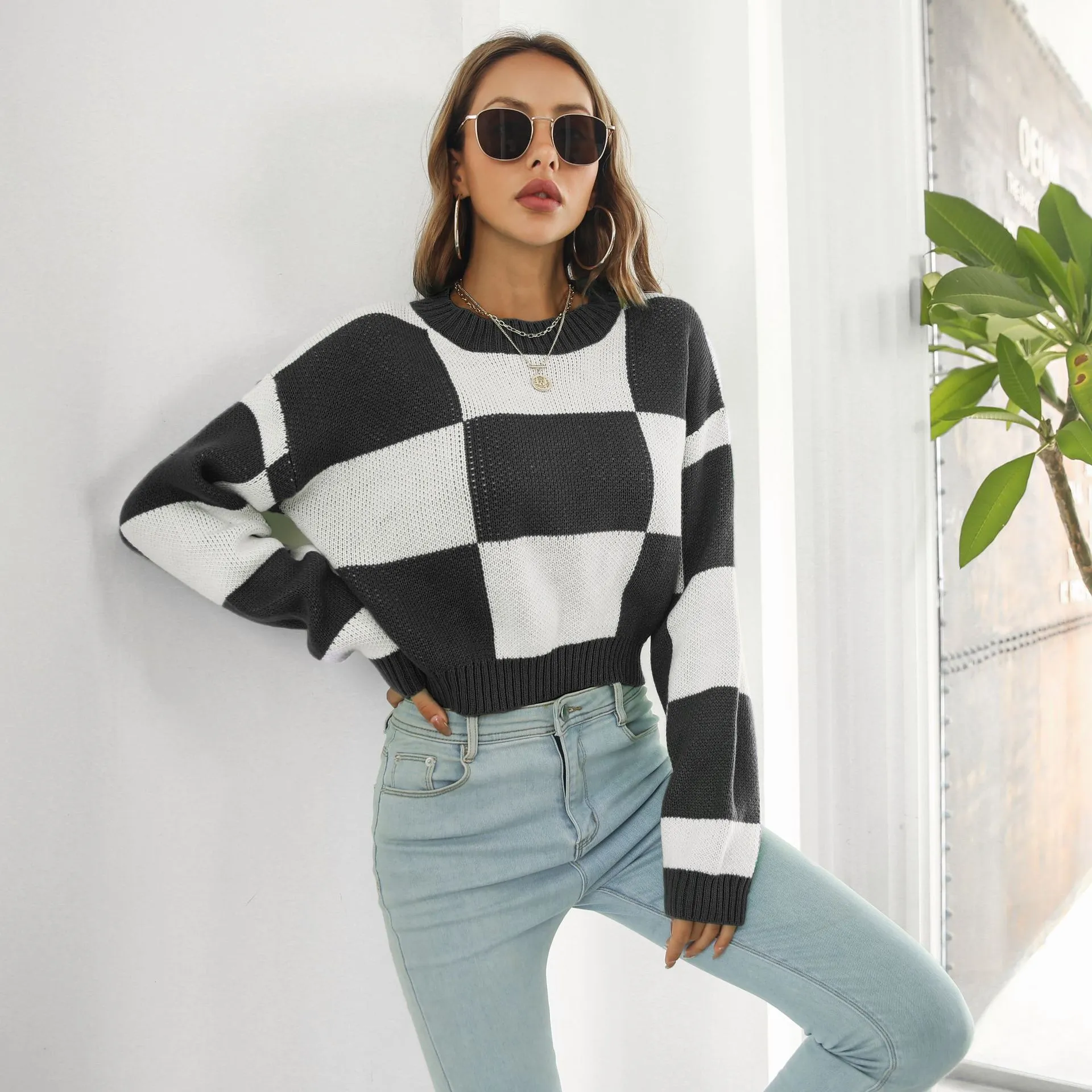 Impact Checkered Knit Cropped Long Sleeve Sweater