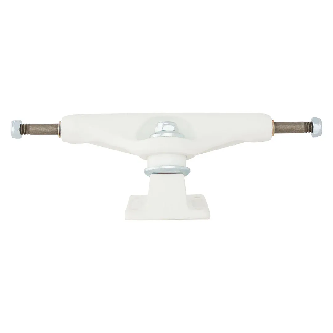 Independent 139 Stage 11 Whiteout Standard Skateboard Trucks