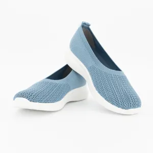 Ladies Slip-On Flyknit Sneaker - Blue