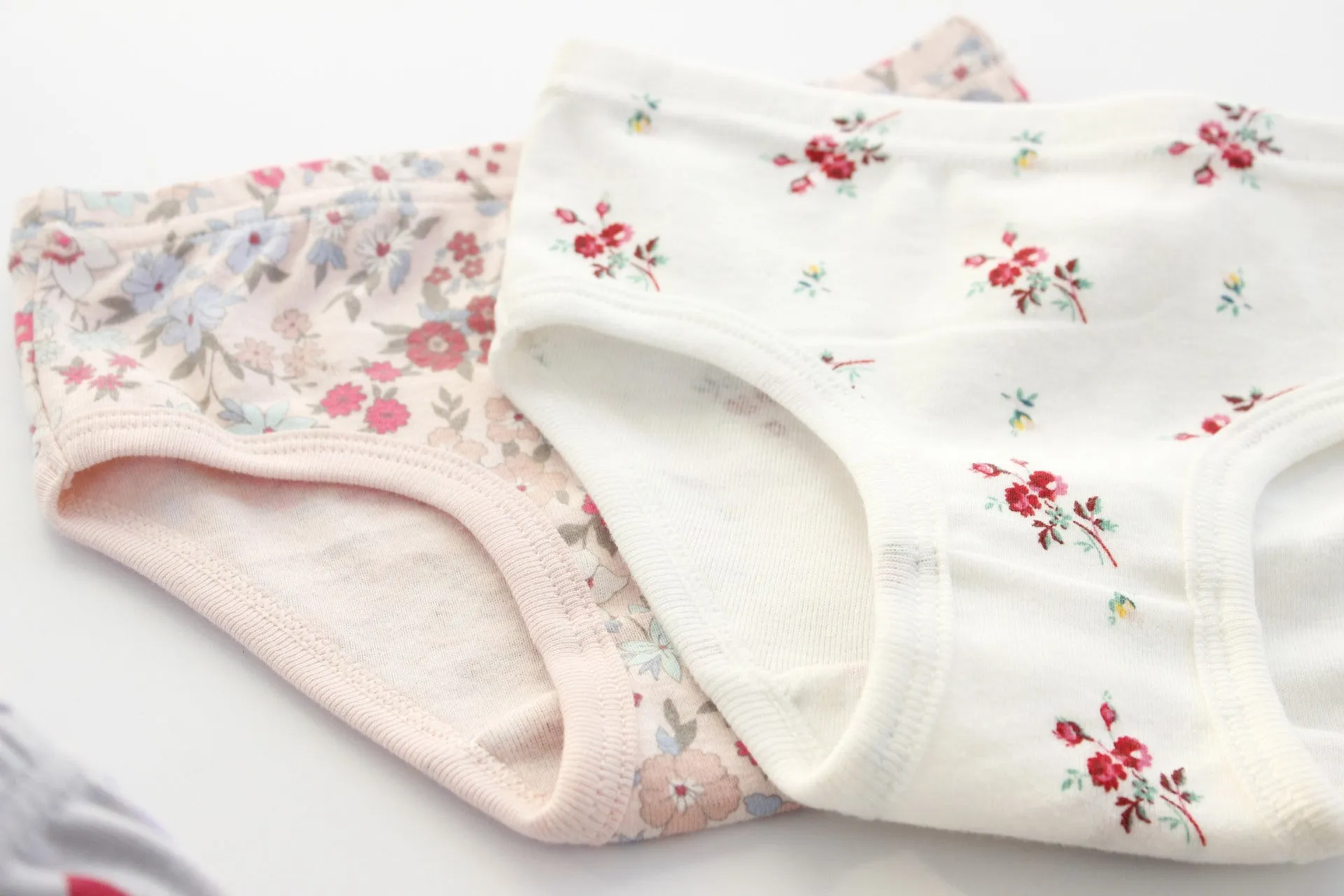 Little Girls Soft Cotton 5- Pack Underwear