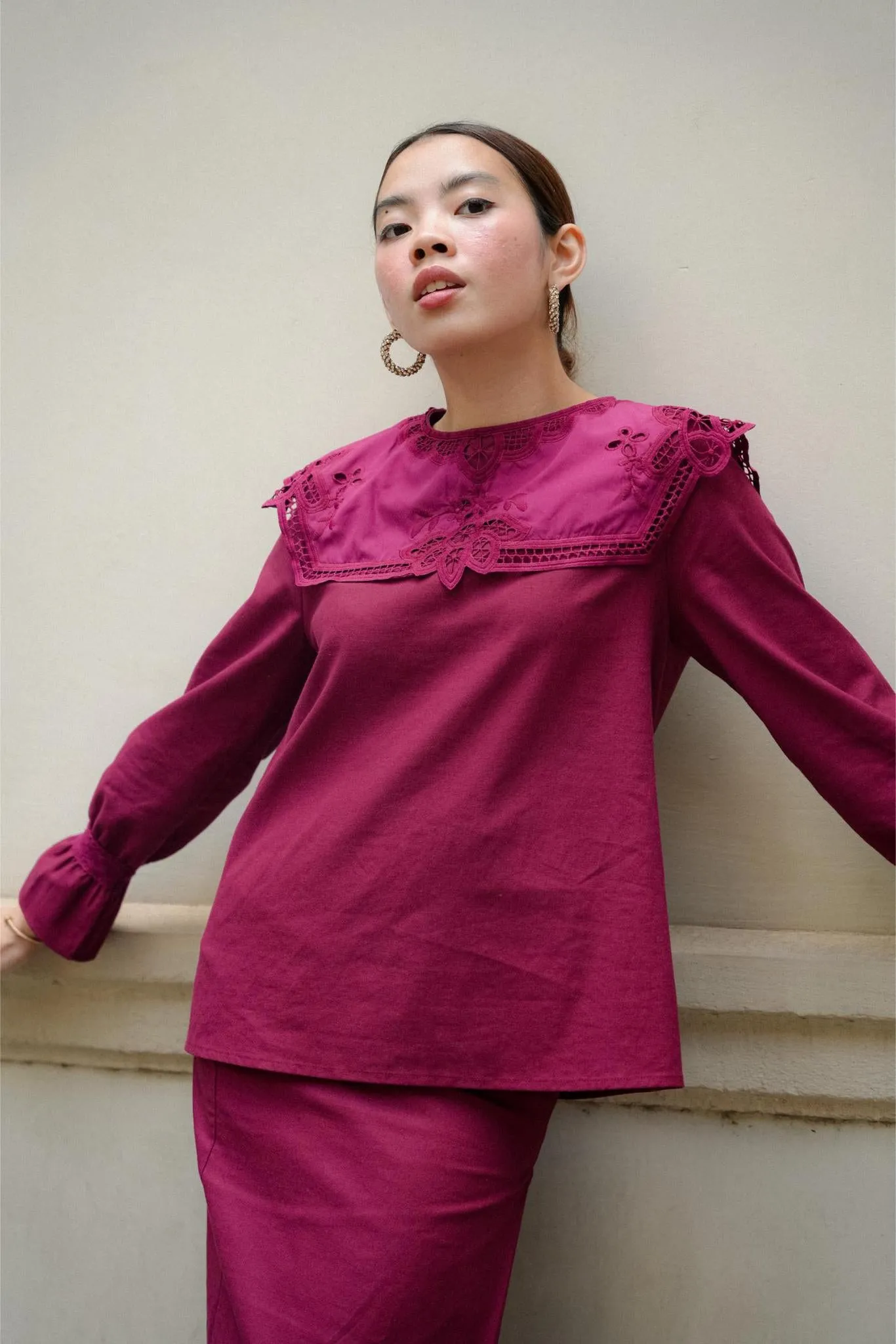 MARGOT KURUNG IN BURGUNDY