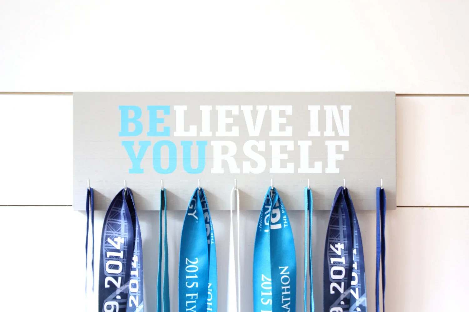 Medal Holder - Believe in Yourself - Medium - Motivational Quote - Inspirational