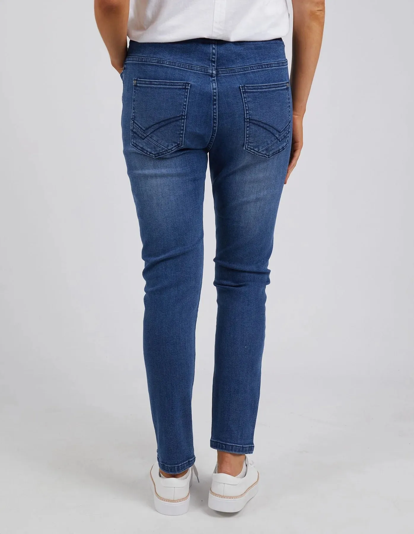 MELODY DENIM JOGGER (81D1186)