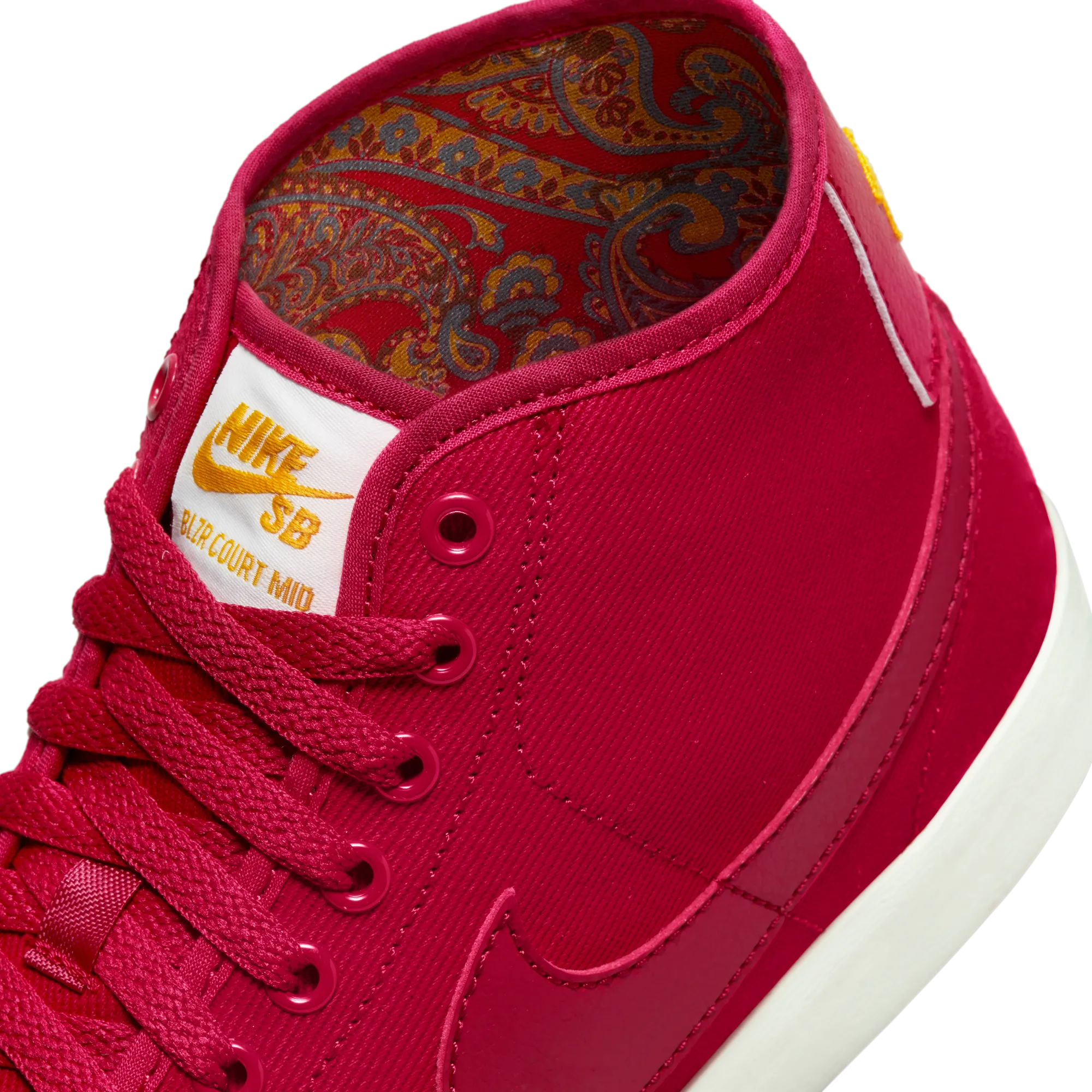 NIKE SB BLAZER COURT MID PRM