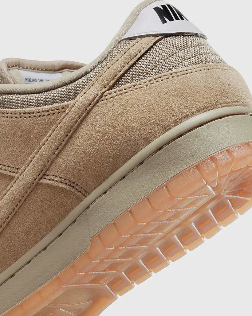 Nike SB Dunk Low Pro B Shoe - Parachute Beige