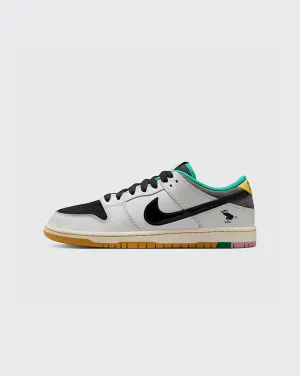 Nike SB x CSEF Dunk Low Pro Shoe