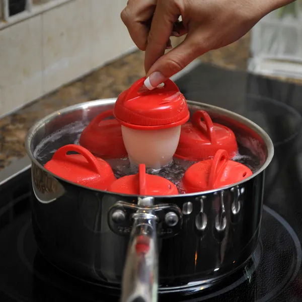 Non-Stick Silicone No-Peel Hard-Boiled Egg & Mini Omelet Pod Cookers
