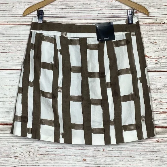 NWT Banana Republic Factory White and Brown Wrap Skirt Sz 6