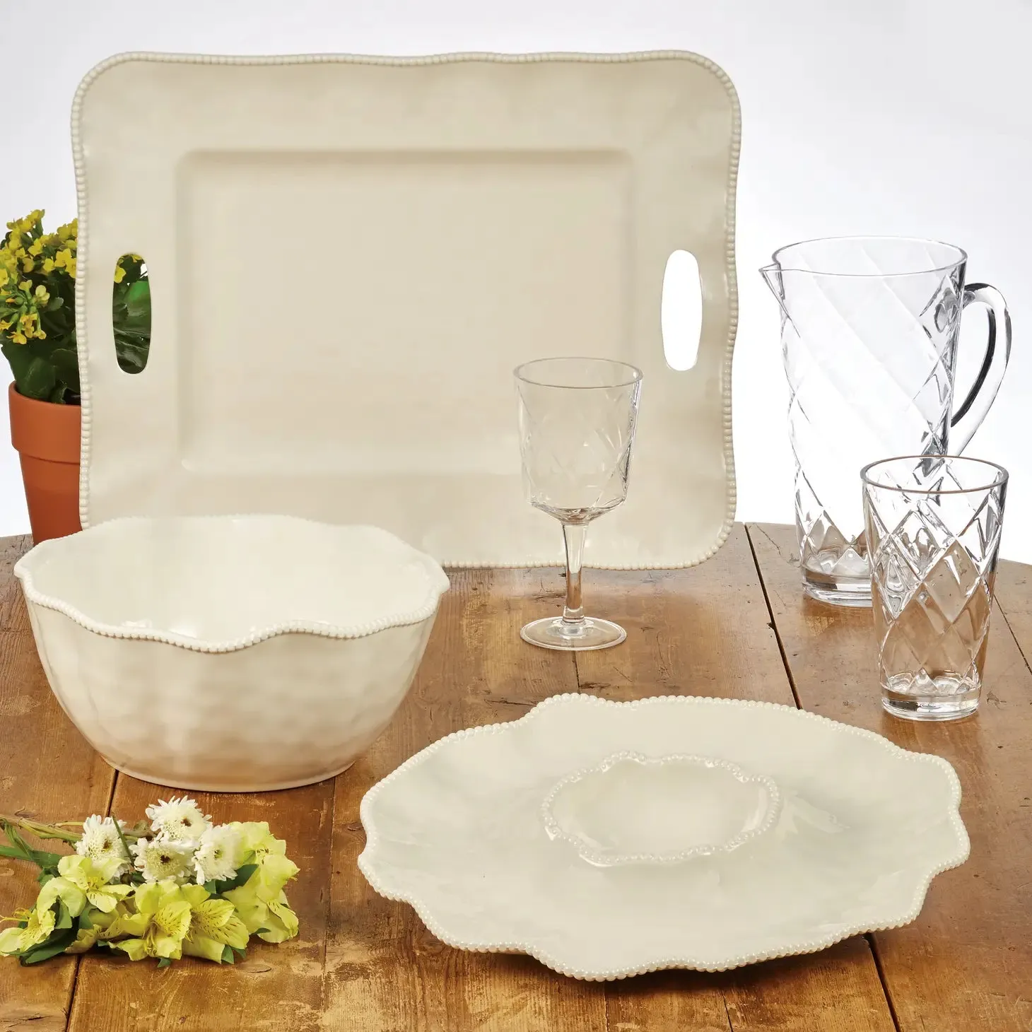Perlette Cream Rectangular Tray