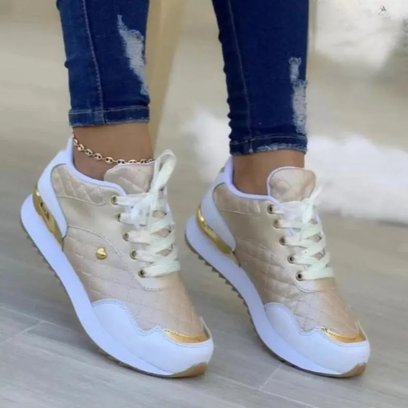 PlaidLove Sporty Sneakers