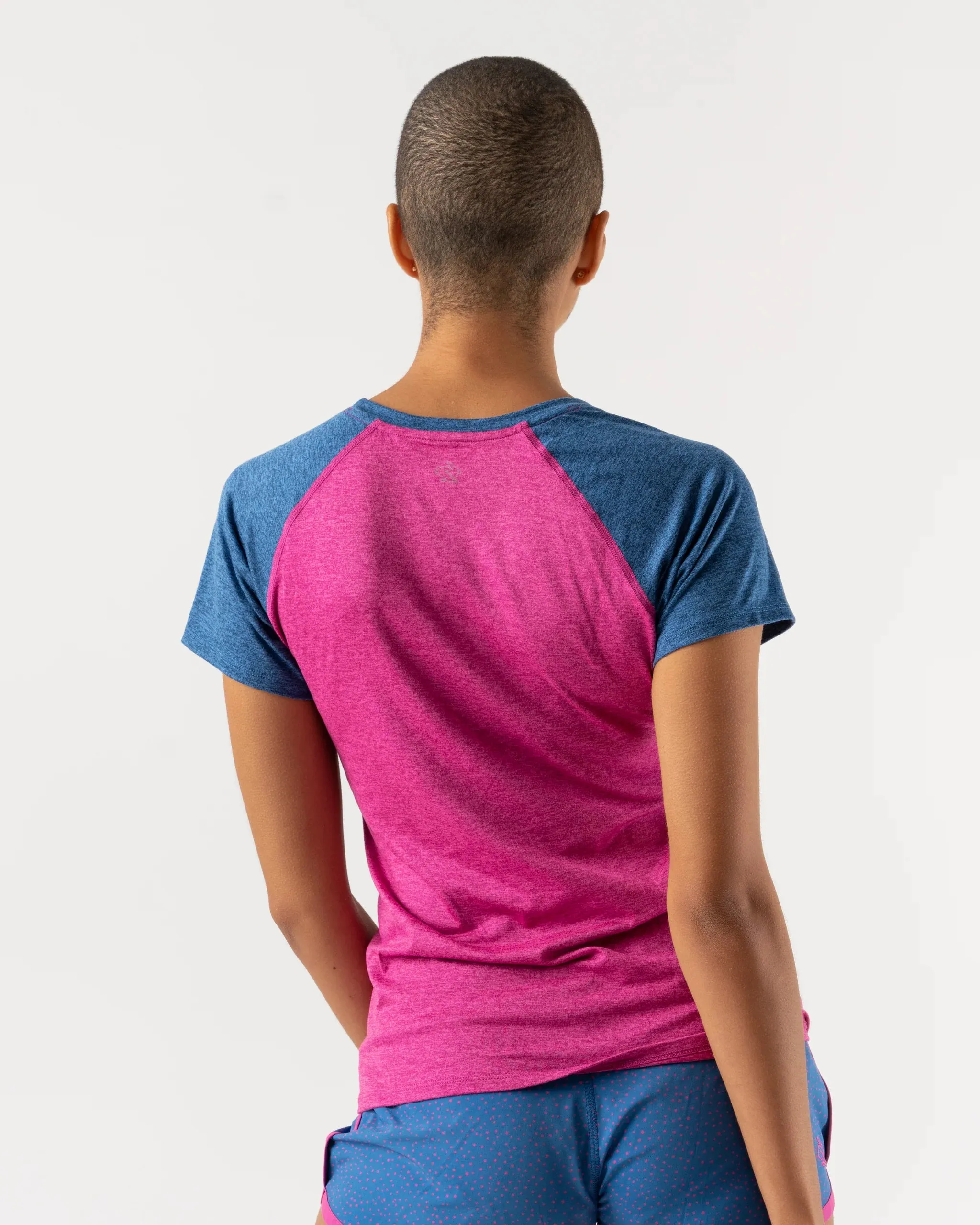 rabbit | EZ Tee SS | Women's | Festival Fuschia