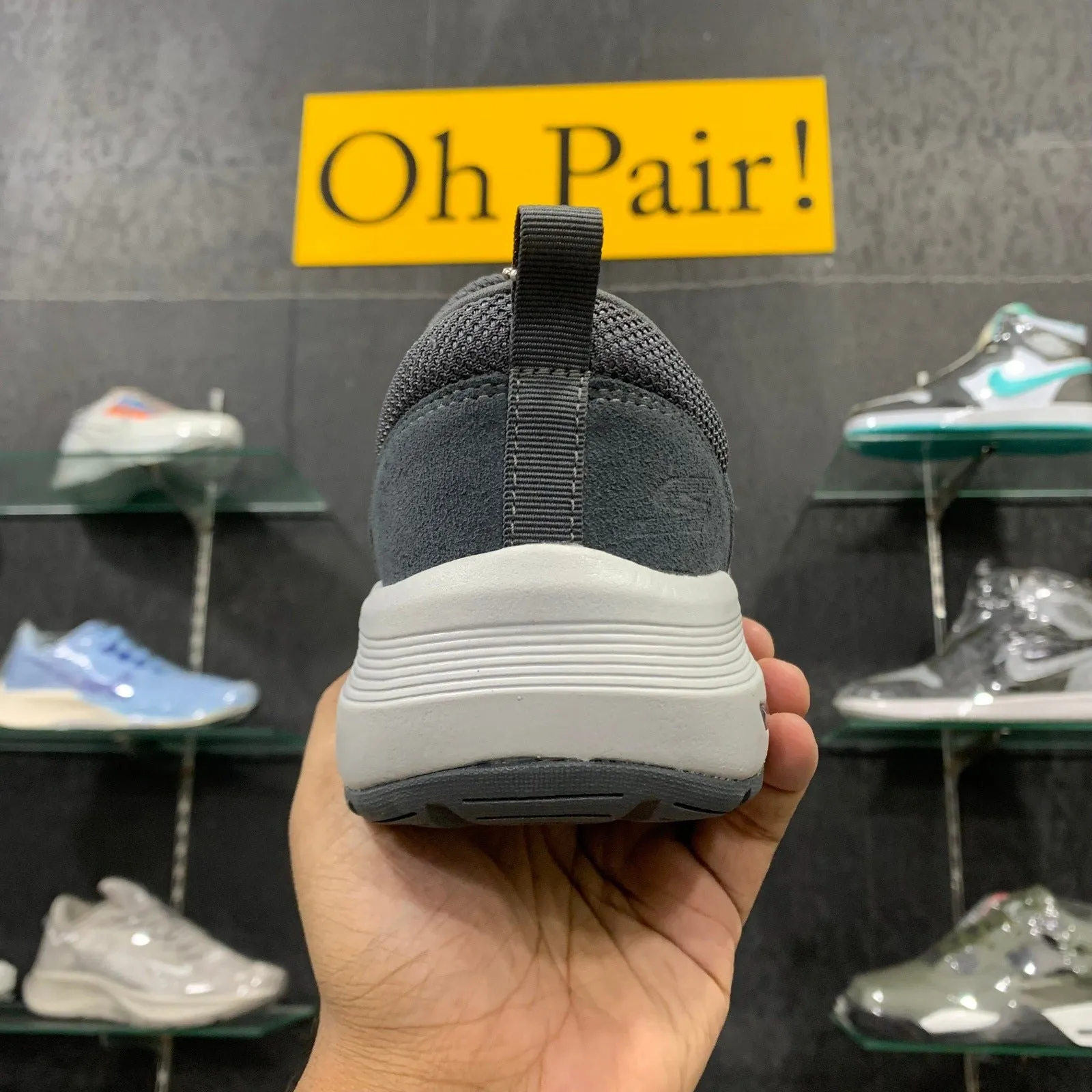 Sketcher Arch Fit Castle Rock Dark Grey