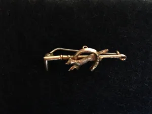 Stock Pin 9 ct Ladies Gold Running Fox and Horseshoe Hunt Whip Form