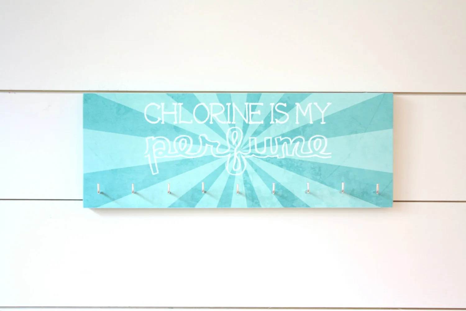 Swim Medal Holder - Chlorine is my perfume - Medium