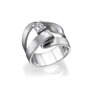 Trio Ring