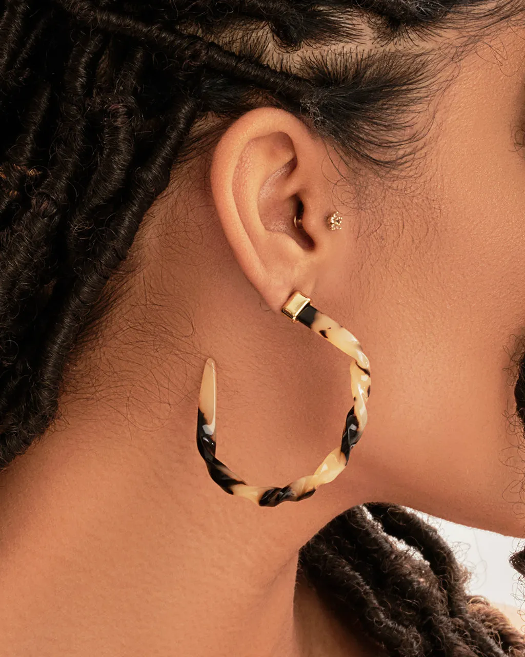 Twist Resin Hoops