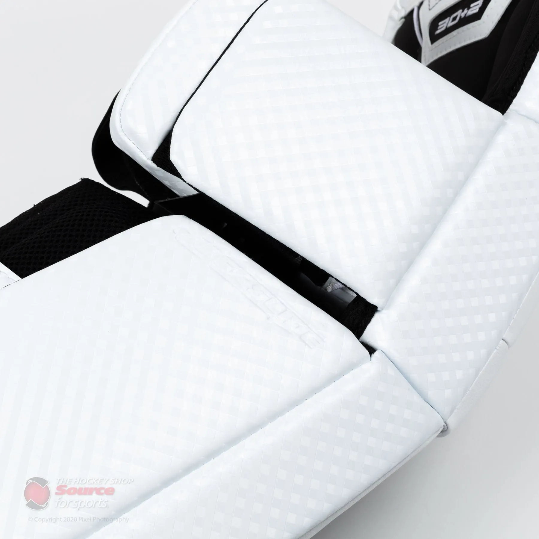 Vaughn Velocity V9 Intermediate Goalie Leg Pads