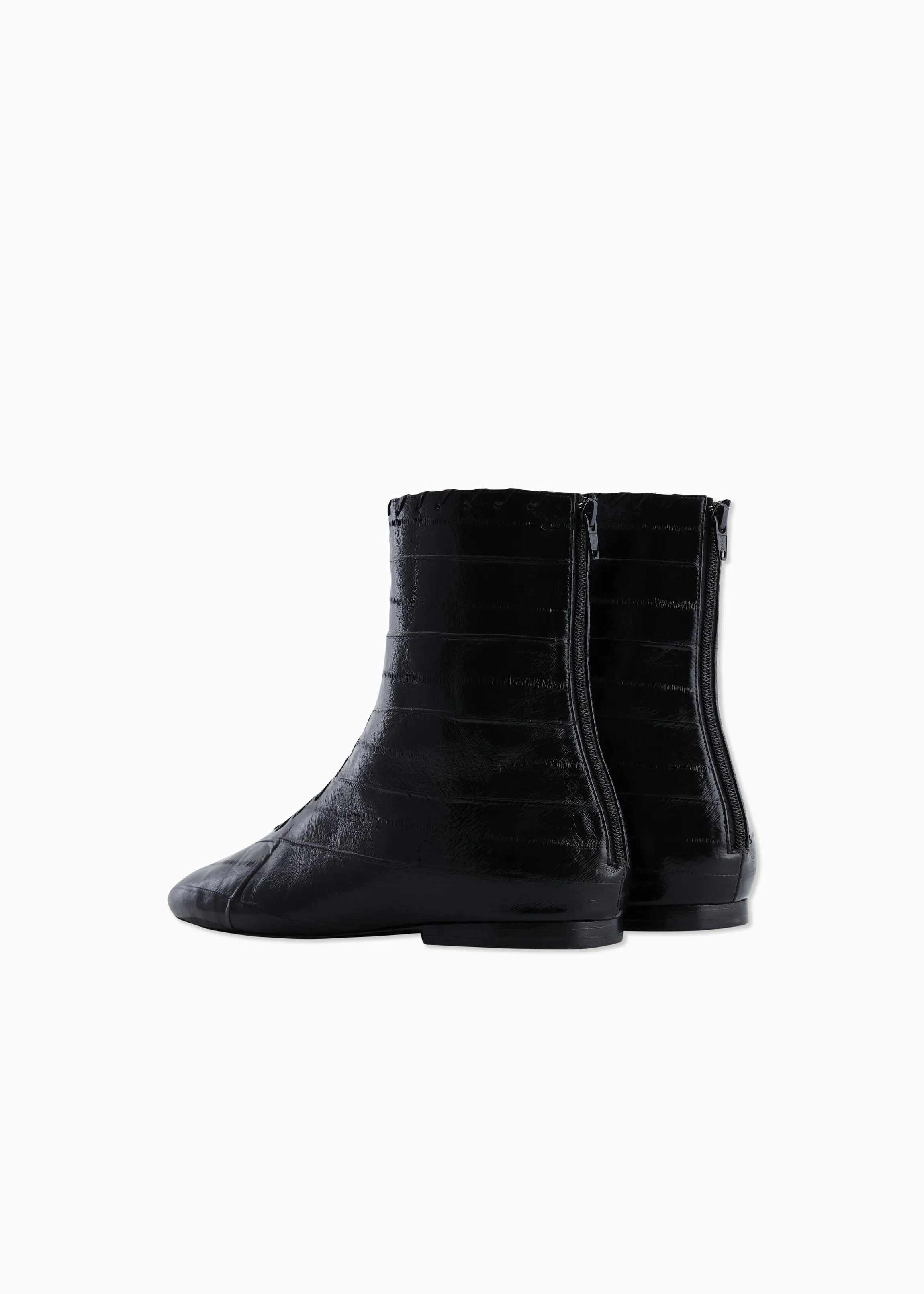 Whipstitch Flat Boot