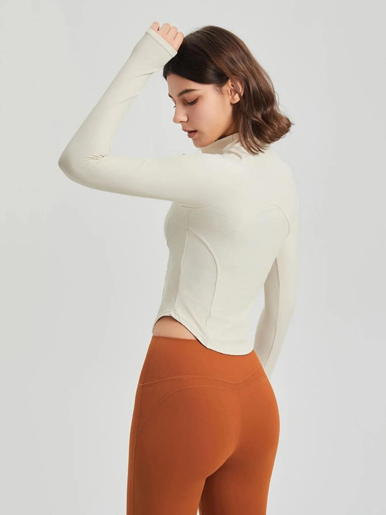 Women's Slim Fit Zip-Up Yoga Jacket – Long Sleeve Sports Top for Running & Fitness