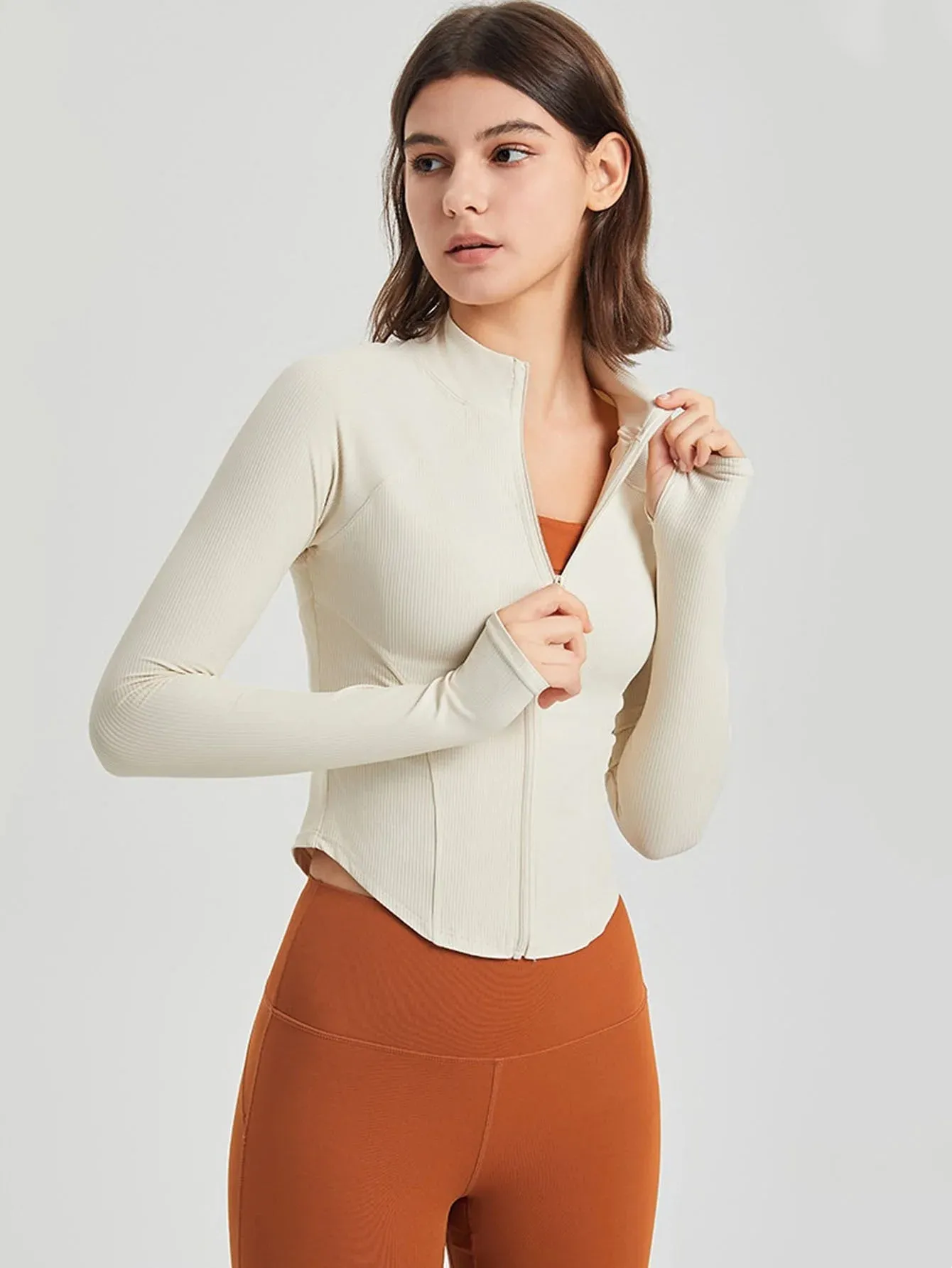 Women's Slim Fit Zip-Up Yoga Jacket – Long Sleeve Sports Top for Running & Fitness