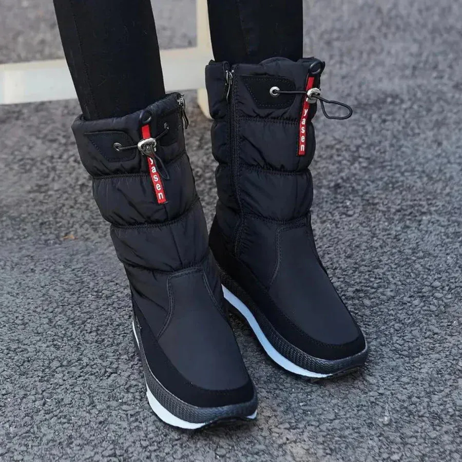 Women's Thaisa Ankle Boots: Winter Warmth